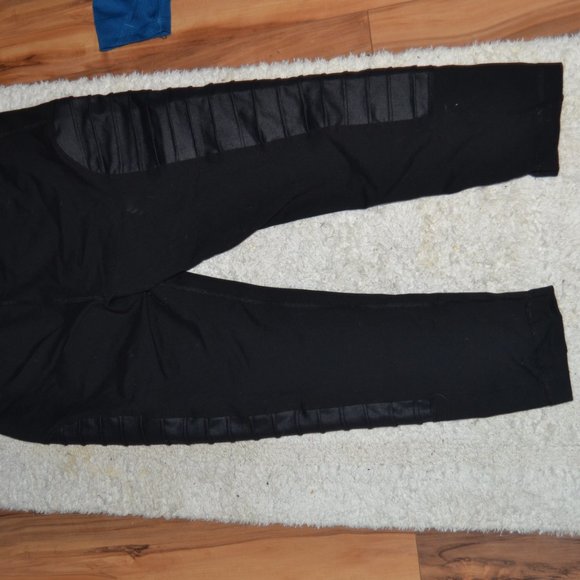 Black Vina Leggings Size L - Picture 2 of 2